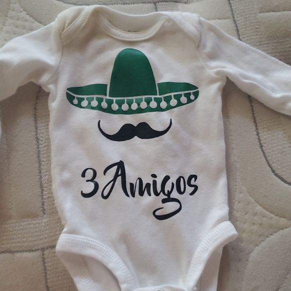 3 Amigos Long Sleeve Newborn Onesie - Picture 4 of 5